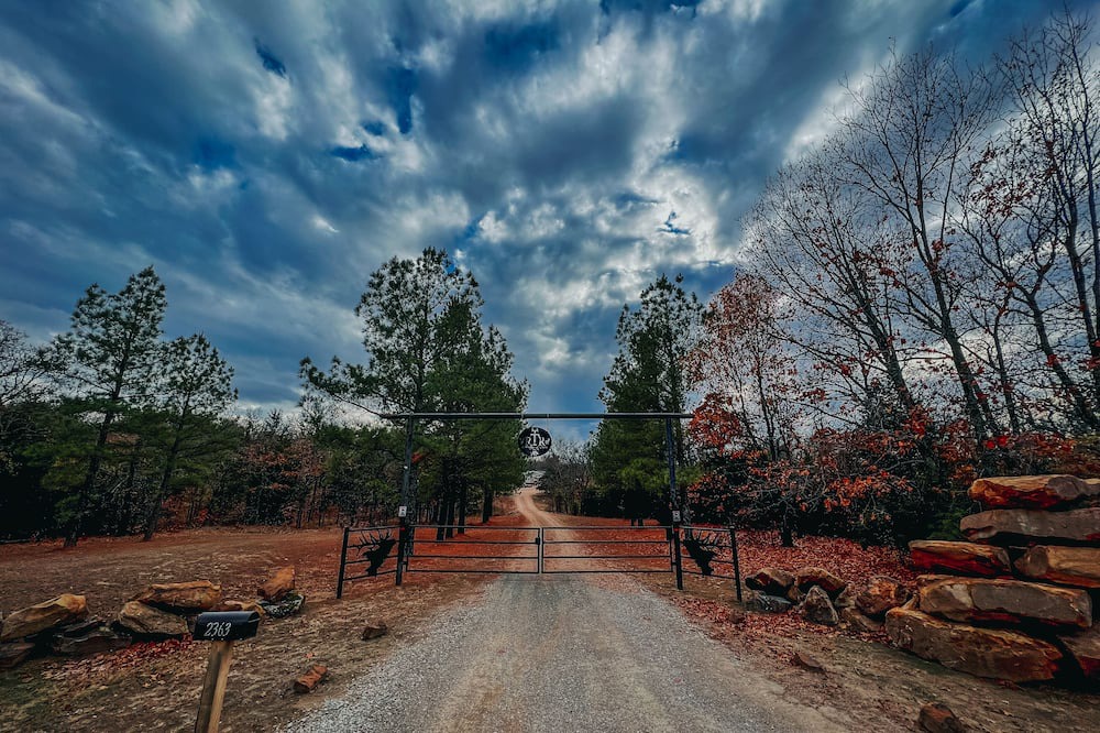 Photo of Outdoor in Hughes County