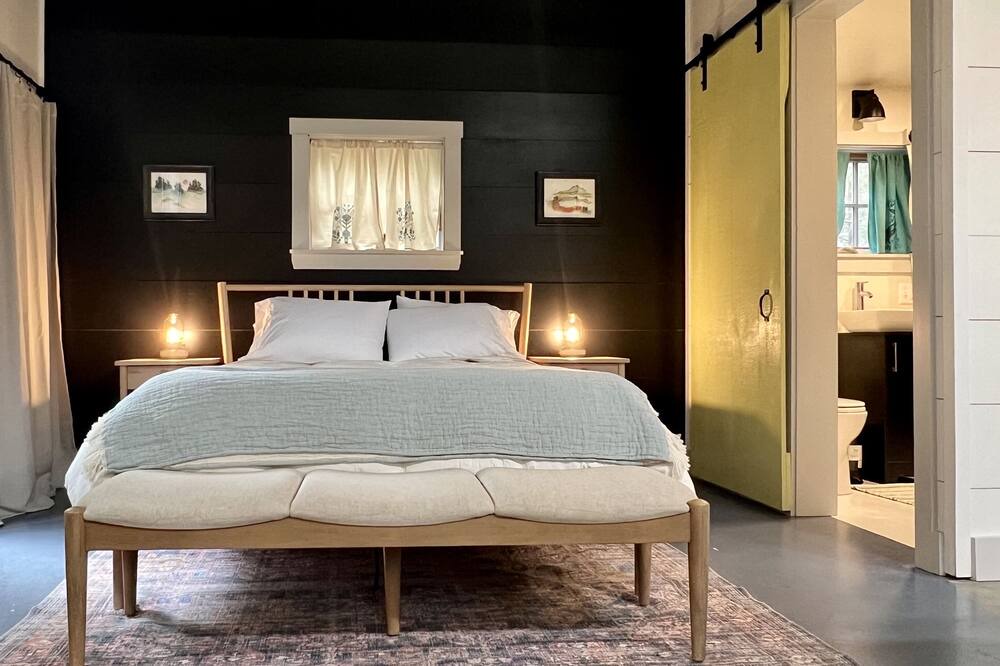 Photo of Bedroom in Union