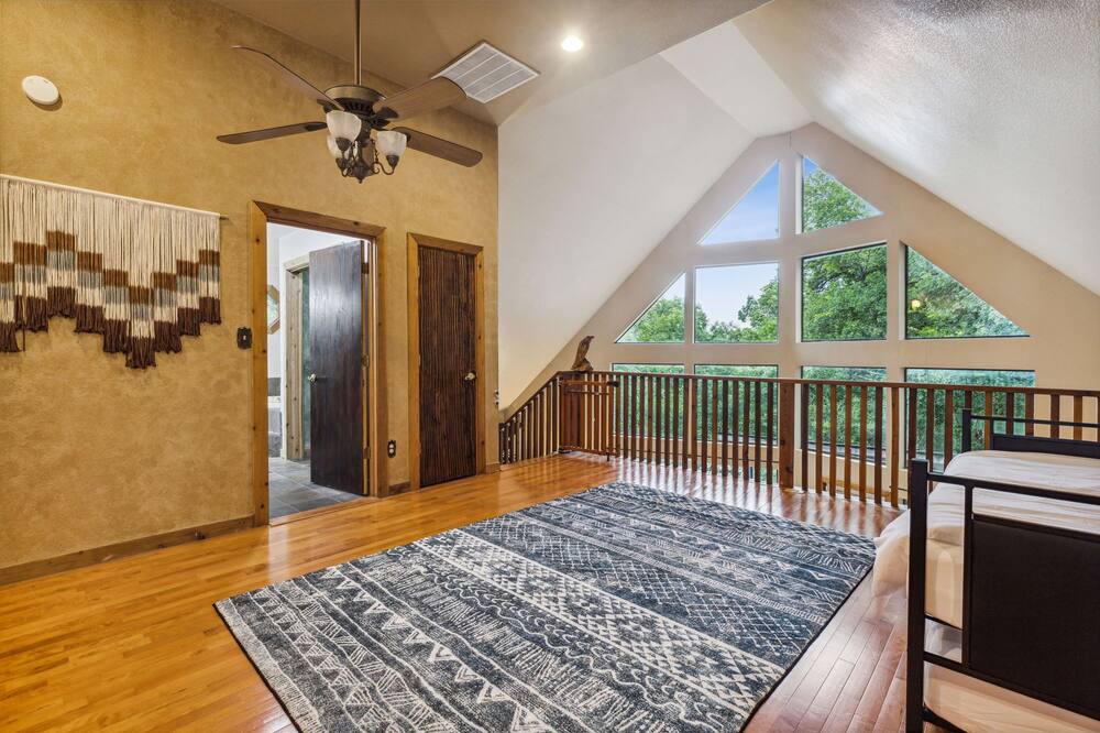 Photo of Bedroom in Oak Cliff