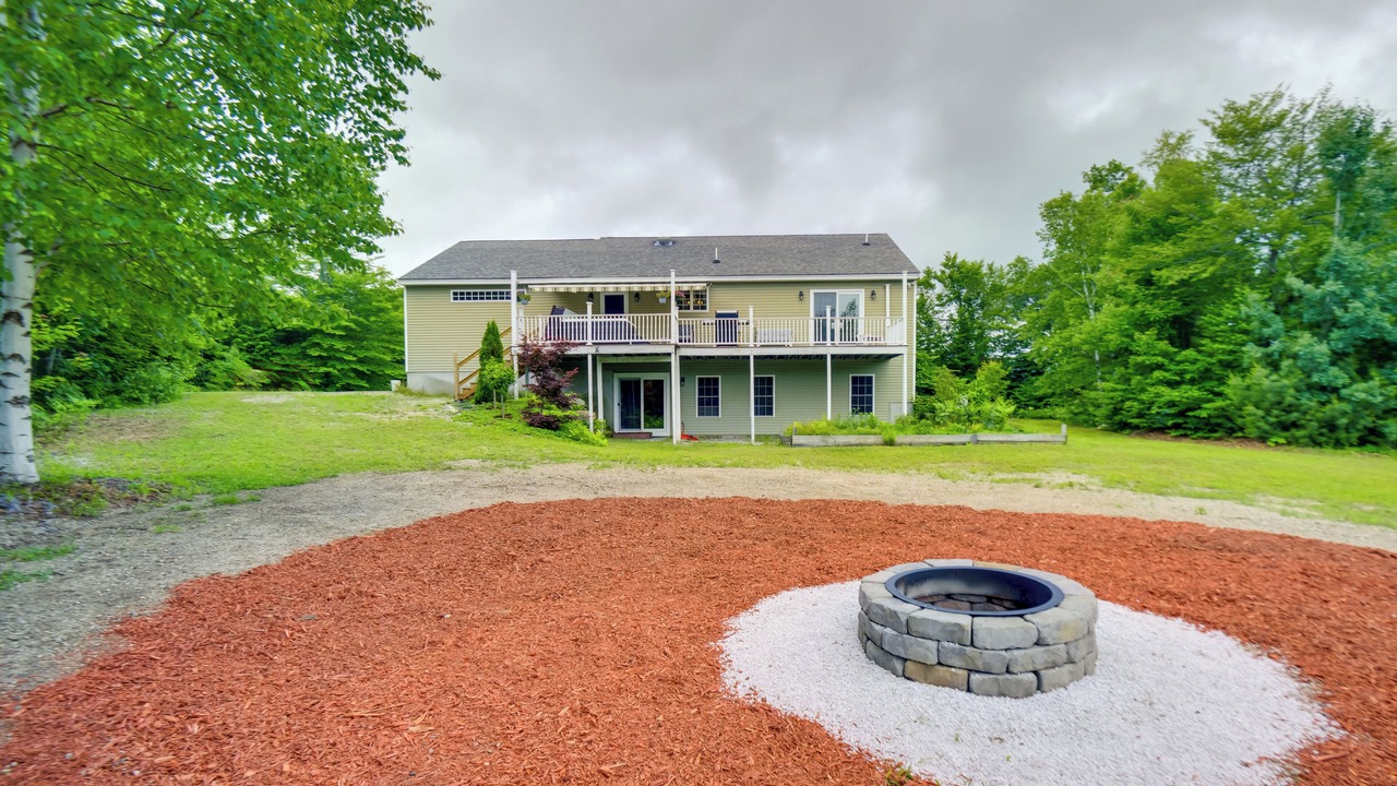 Photo of Outdoor in Center Conway
