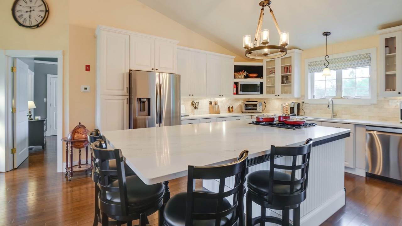 Photo of Kitchen in Center Conway