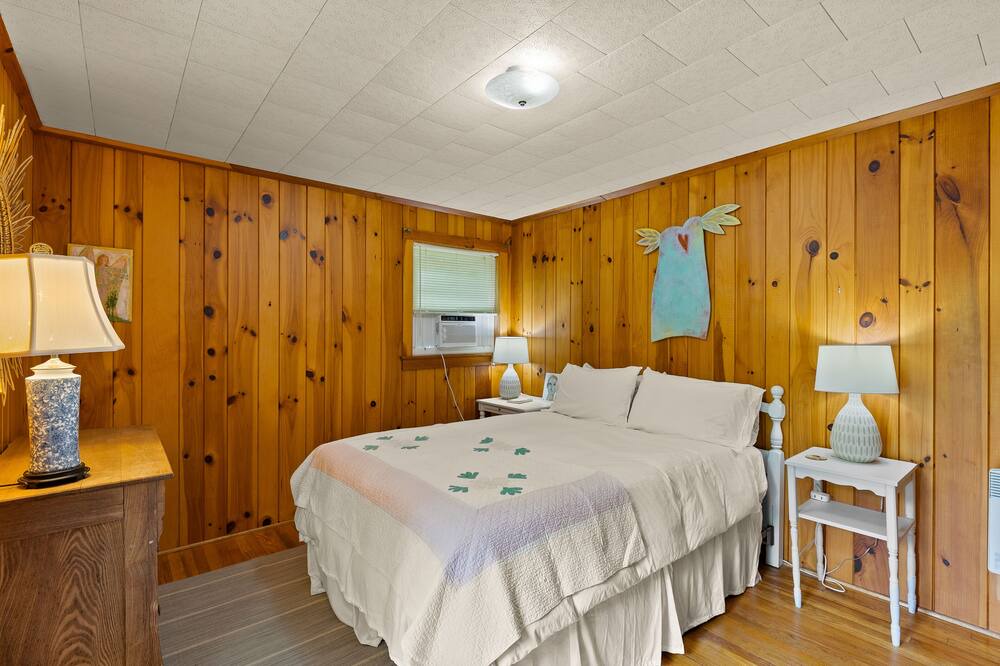 Photo of Bedroom in Highlands Hills