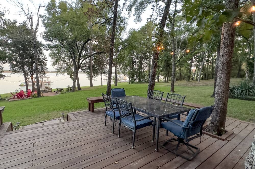 Photo of Outdoor in Log Cabin