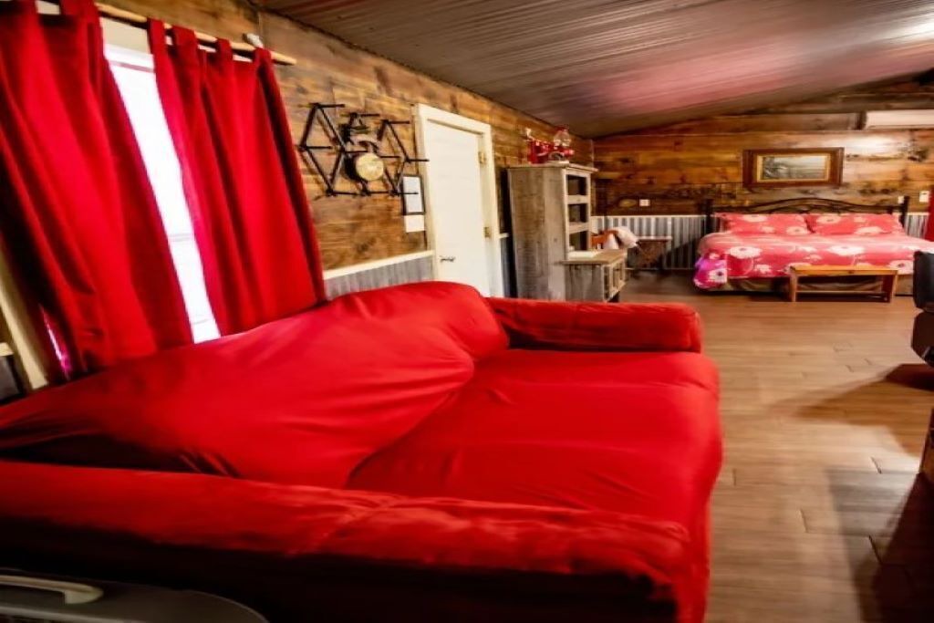 Photo of Livingroom in Lindale