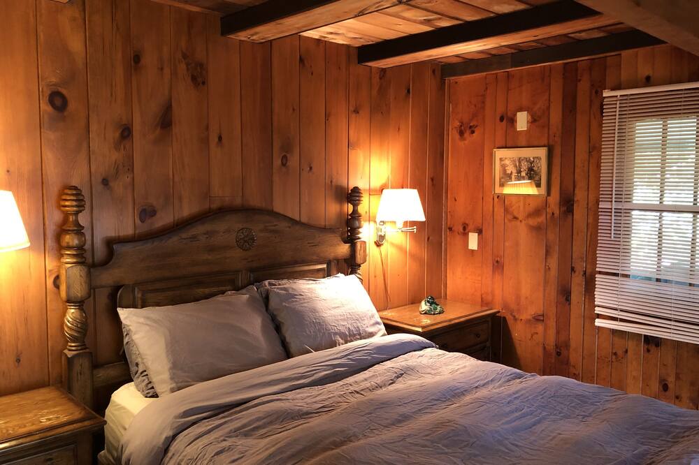 Photo of Bedroom in Diamond Point