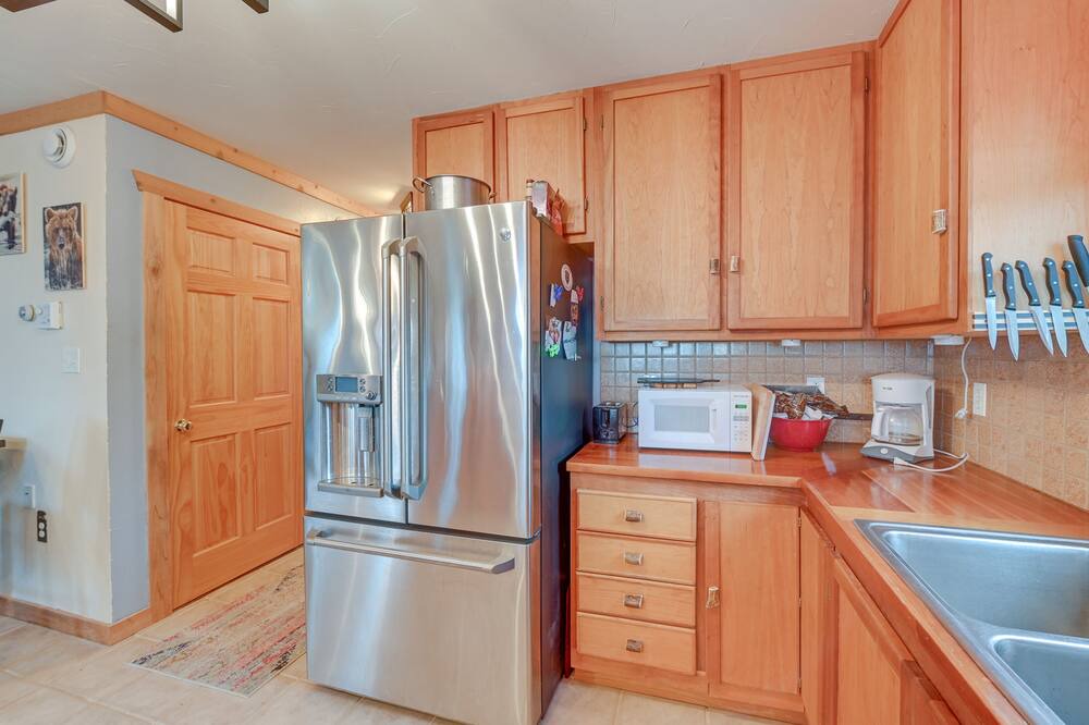 Photo of Kitchen in Fritz Creek
