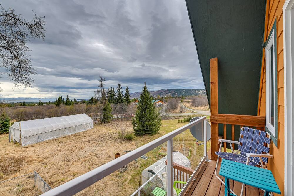 Photo of Patio Balcony in Fritz Creek
