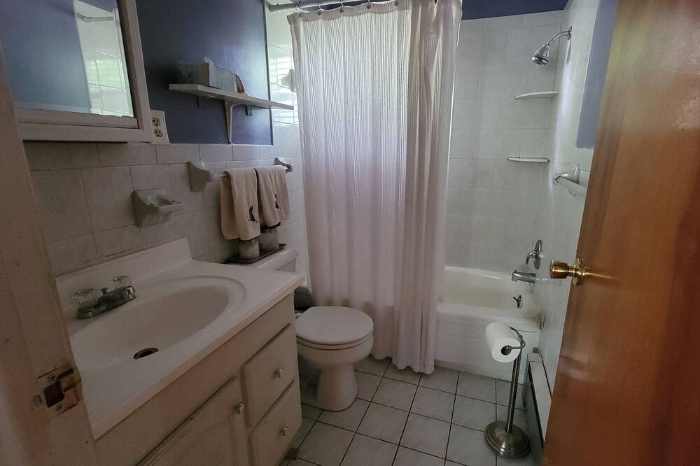 Photo of Bathroom in Queensbury