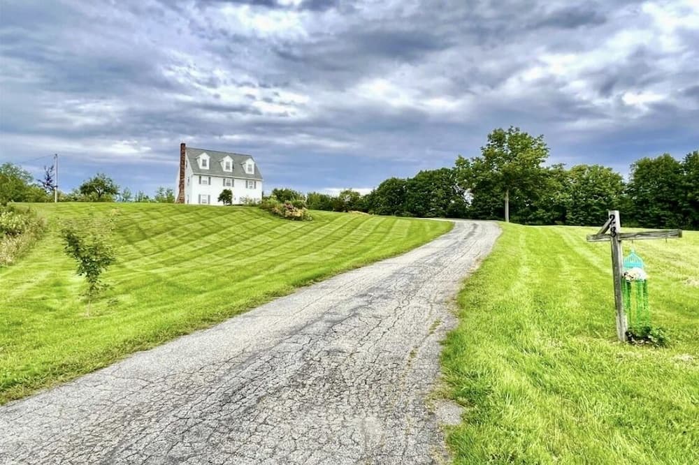 Photo of Others in Colebrook