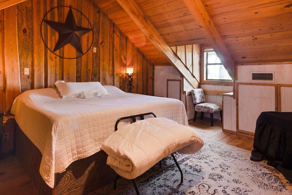 Photo of Bedroom in Tyler