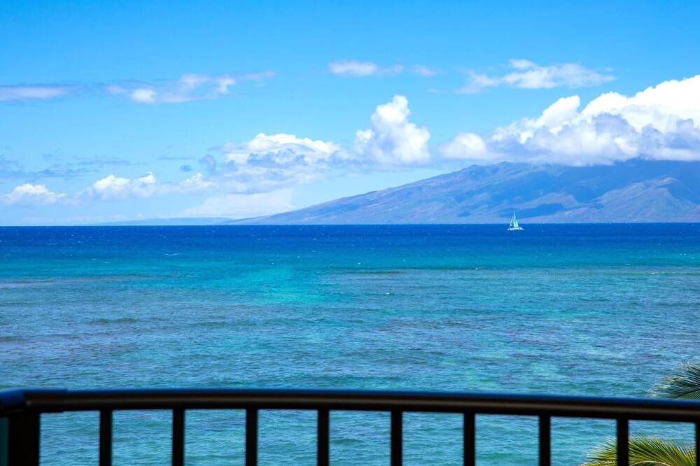 Photo of Others in Kahana