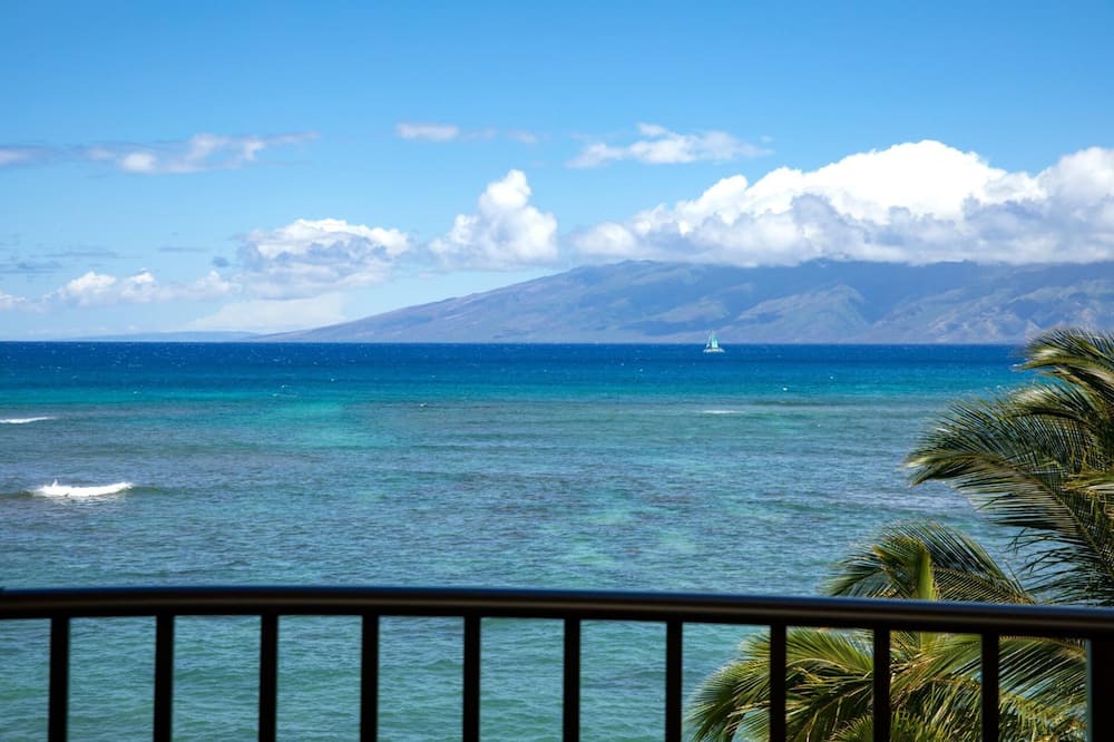Photo of Others in Kahana