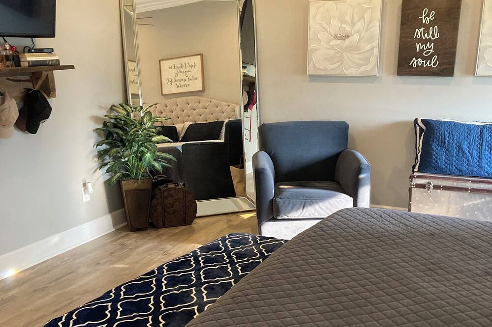 Photo of Bedroom in Cortland