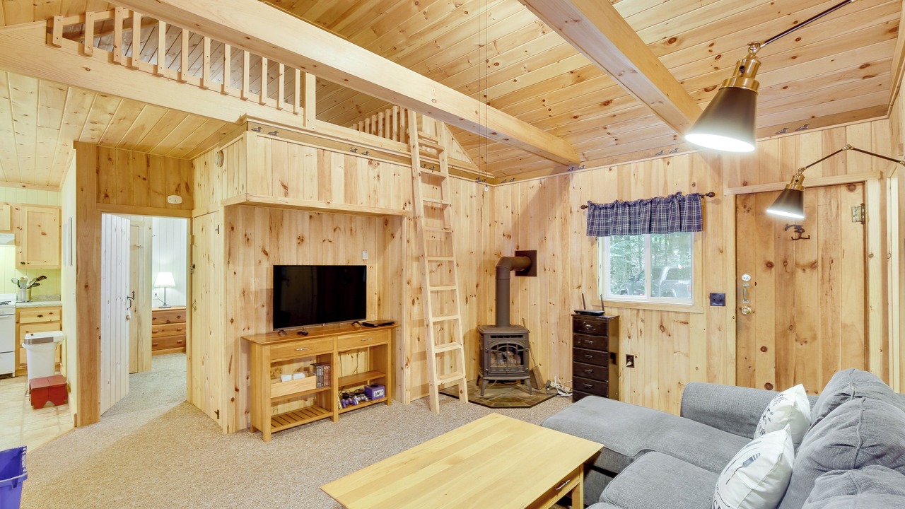 Photo of Livingroom in Mount Vernon