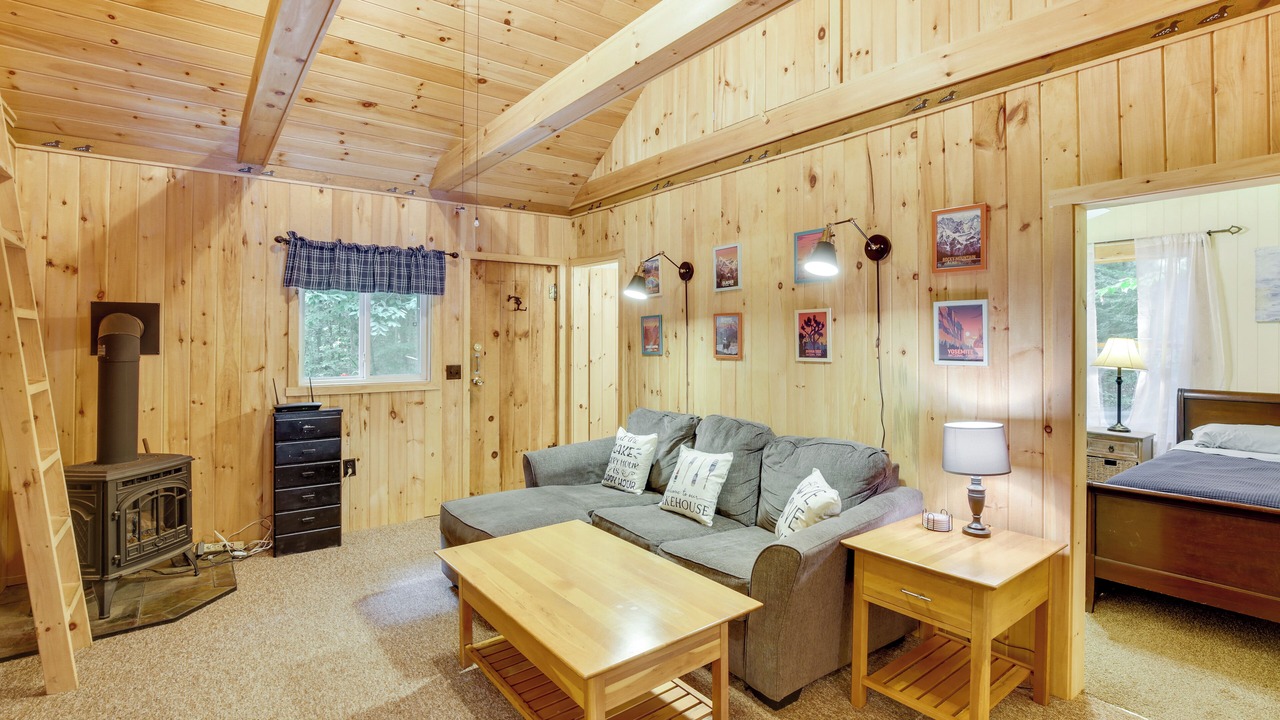Photo of Livingroom in Mount Vernon