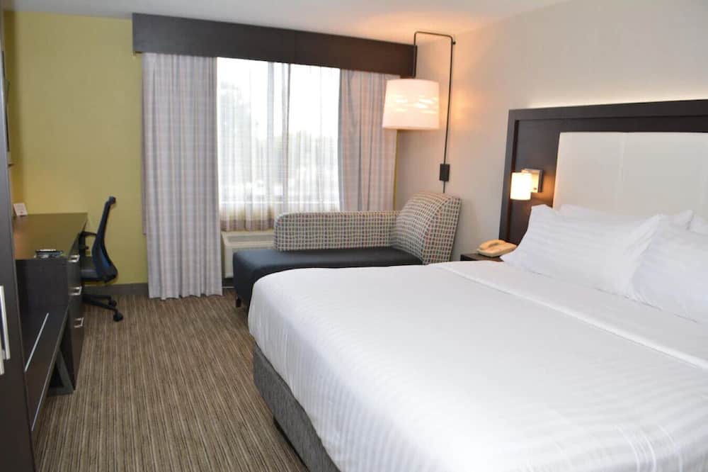 Photo of Bedroom in Waterville