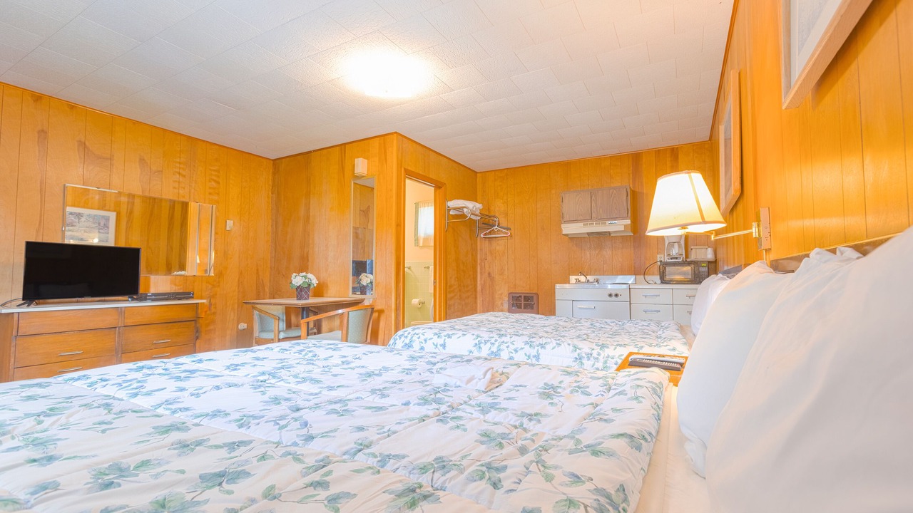Photo of Bedroom in Conneaut Lakeshore