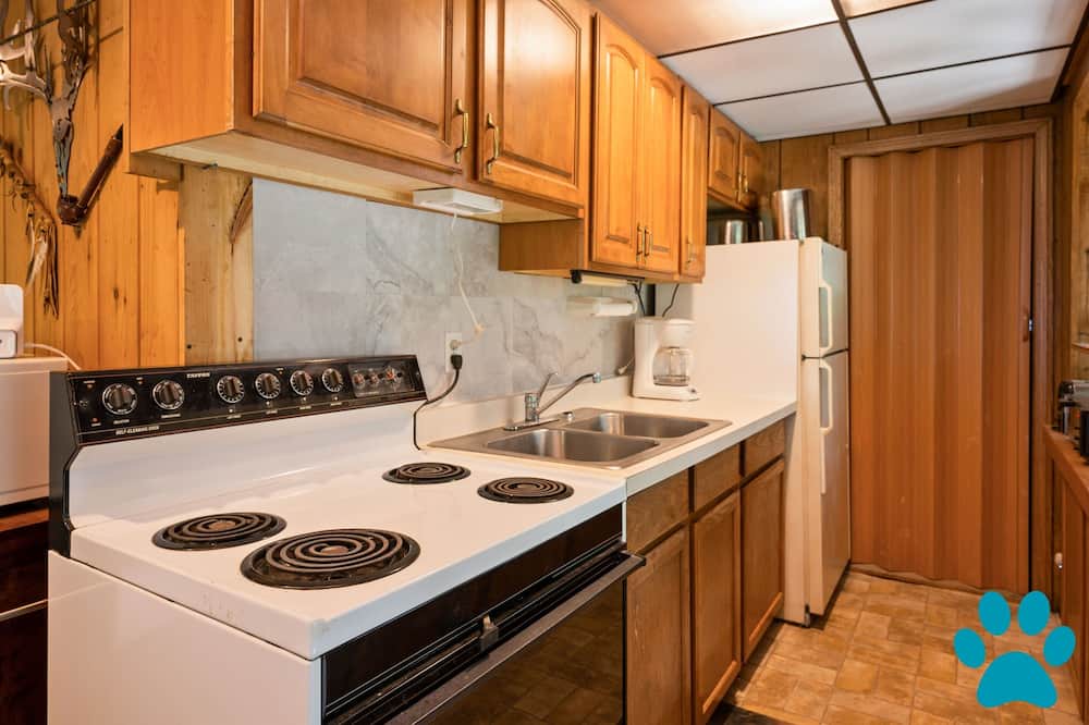 Photo of Kitchen in Scottsburg