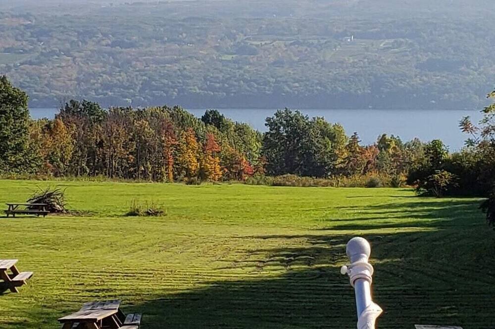 Photo of Outdoor in Town of Reading