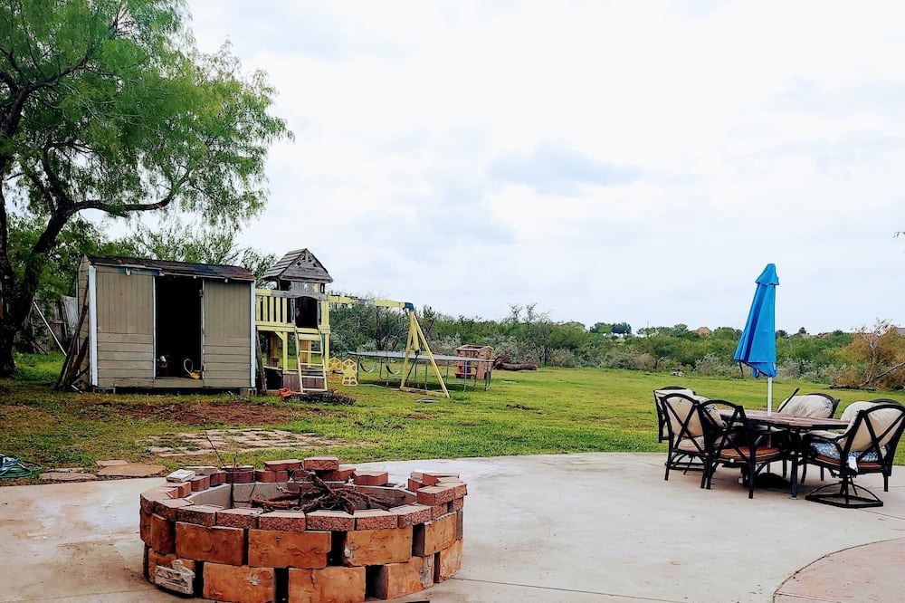 Photo of Outdoor in Dinero