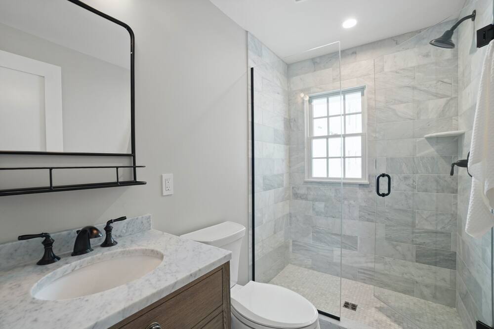 Photo of Bathroom in Cape Porpoise