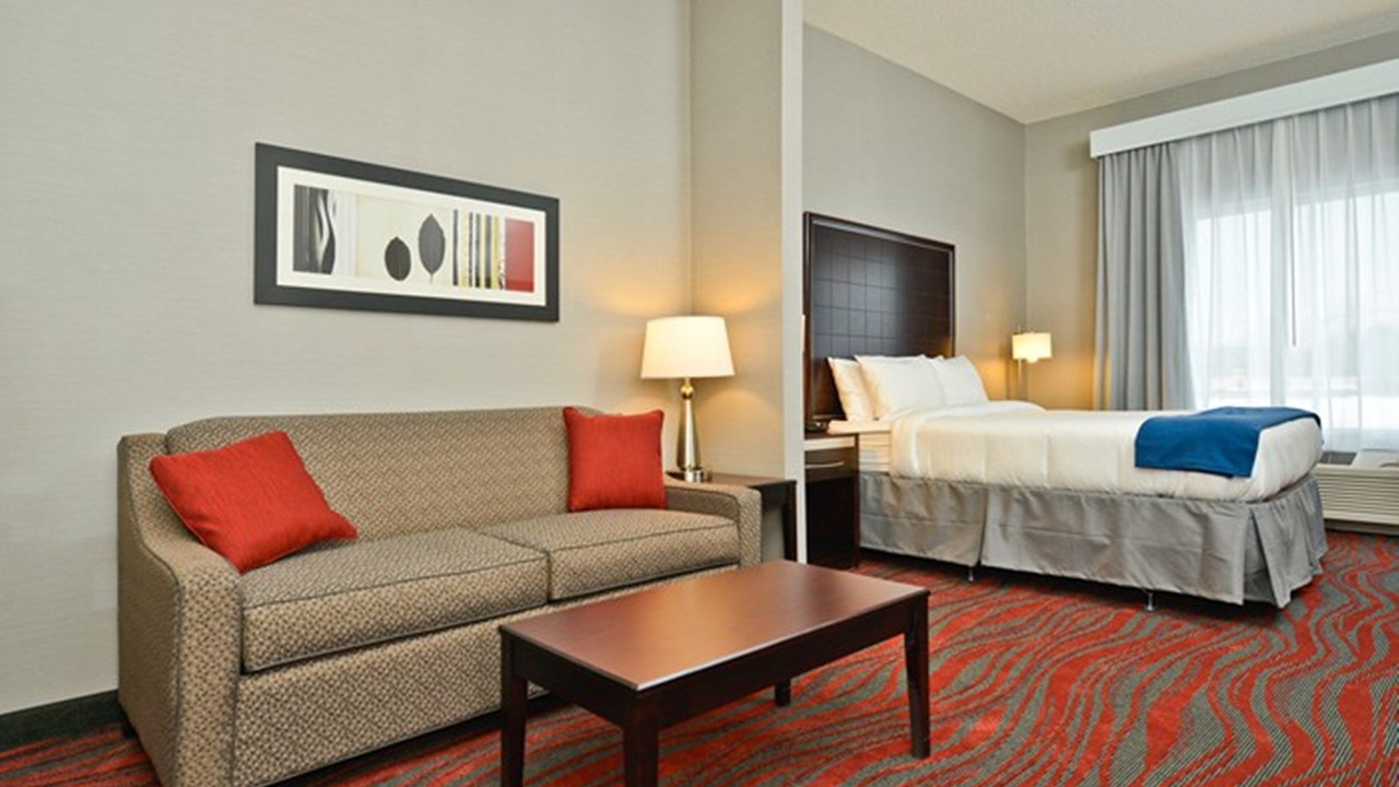 Photo of Bedroom in Utica