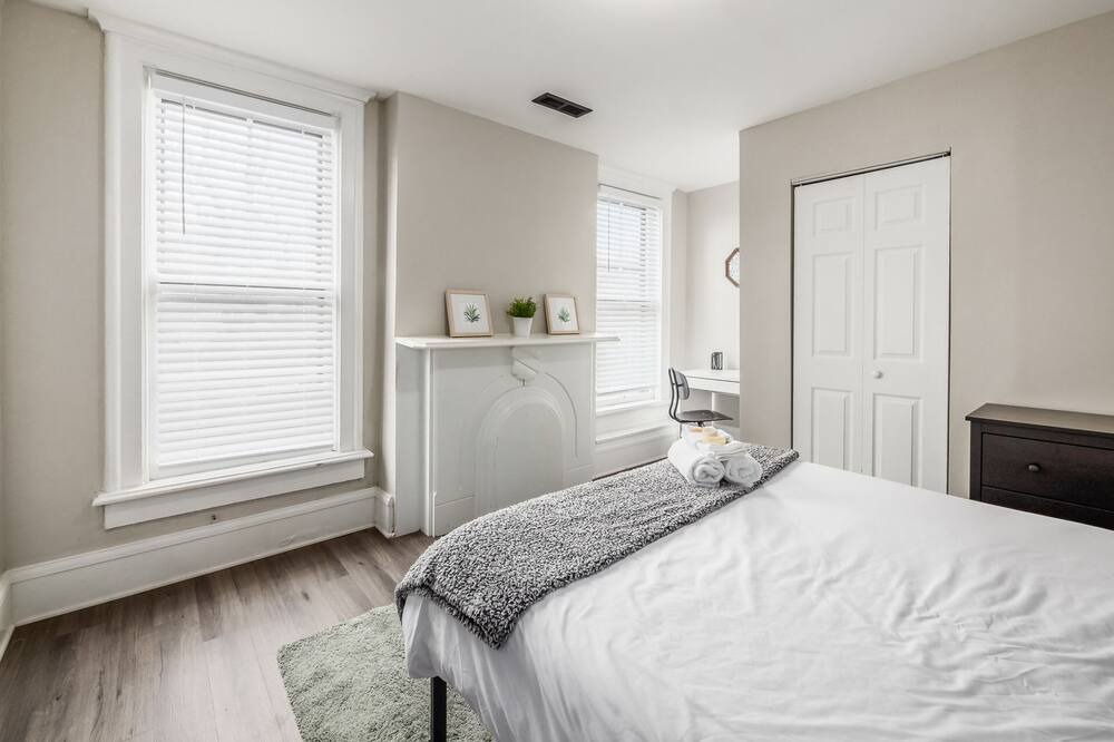 Photo of Bedroom in Italian Village