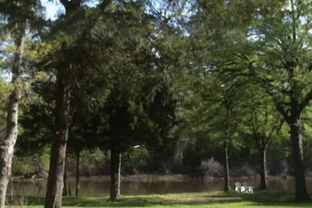Photo of Outdoor in Quinlan