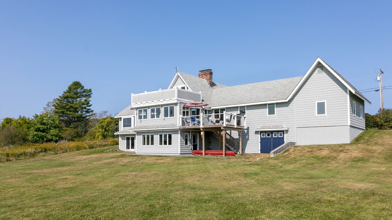 Photo of Outdoor in Pond Cove
