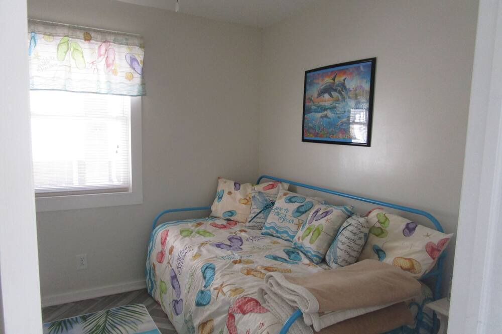 Photo of Bedroom in Lake George