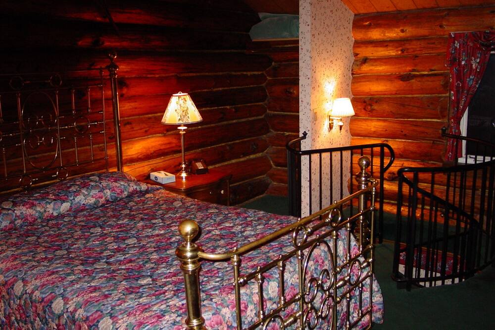 Photo of Bedroom in Seward