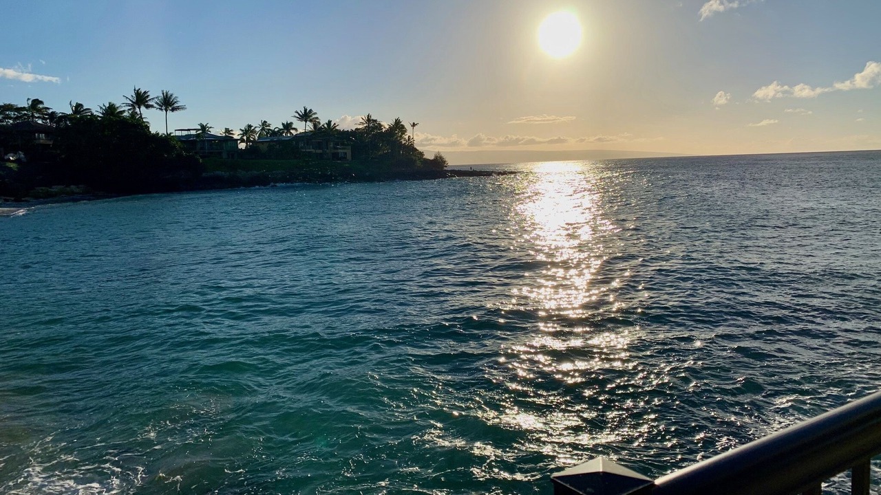 Photo of Others in Kahana
