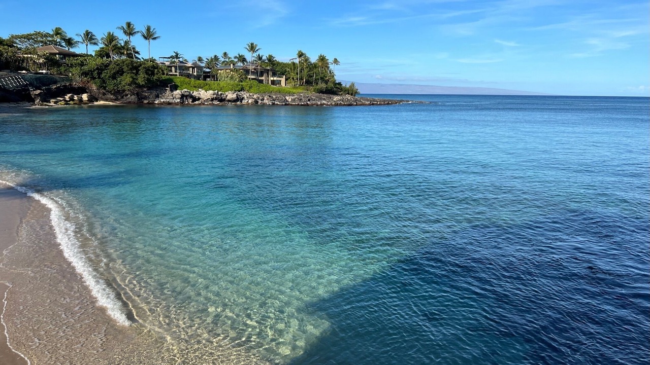 Photo of Others in Kahana