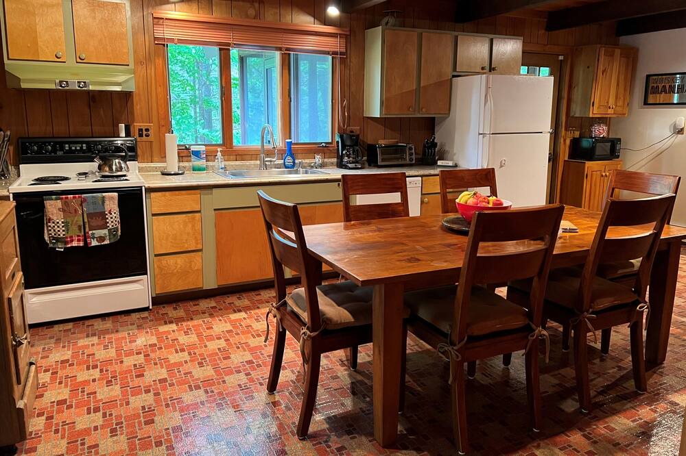 Photo of Kitchen in Lake George