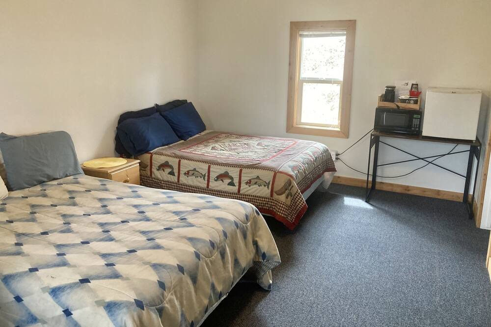 Photo of Bedroom in Ninilchik
