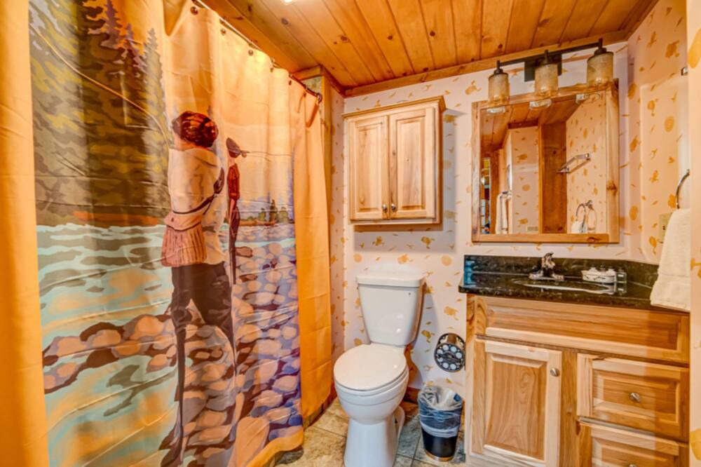Photo of Bathroom in Dial