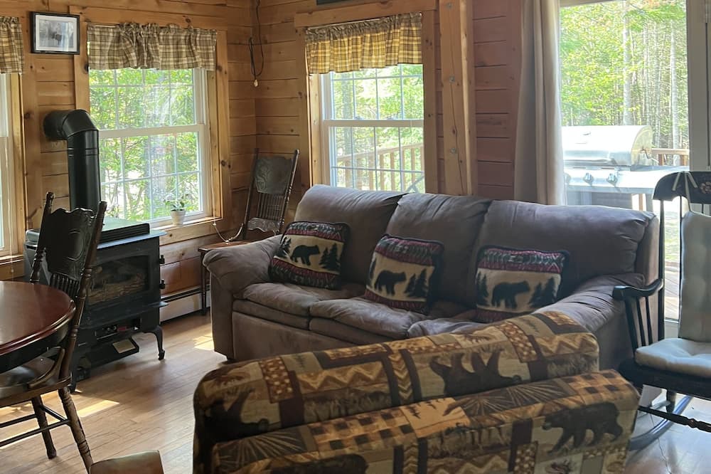 Photo of Livingroom in Beaver Cove