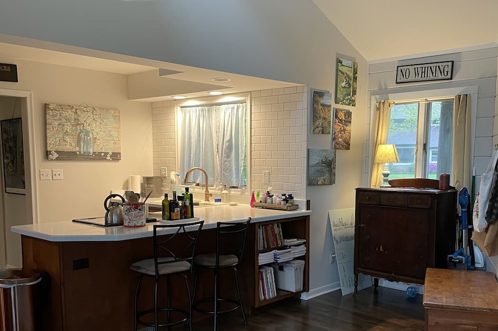 Photo of Bedroom in Jonesville