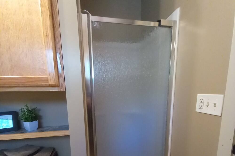 Photo of Bedroom in Cherry Grove
