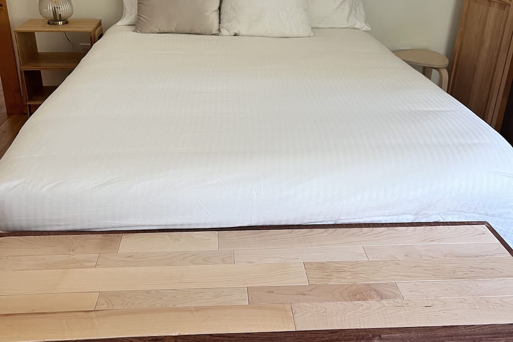 Photo of Bedroom in Brooksville