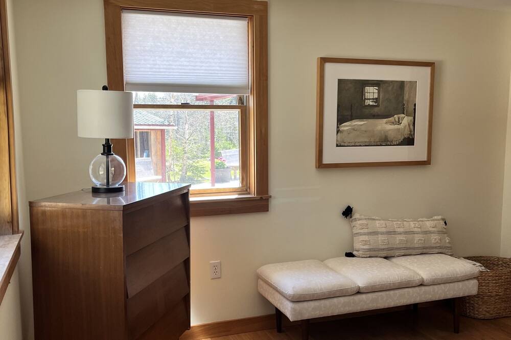 Photo of Bedroom in Brooksville