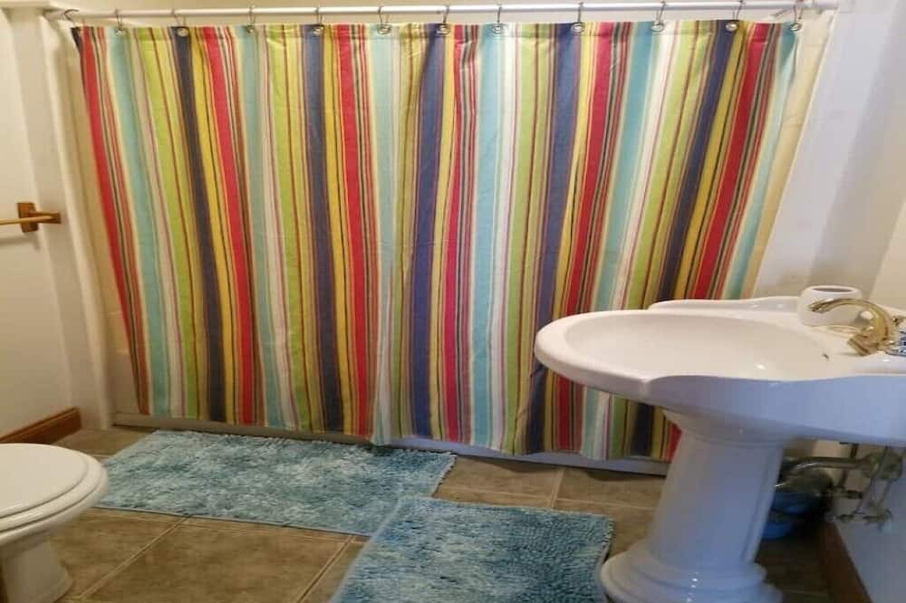 Photo of Bathroom in Edinboro