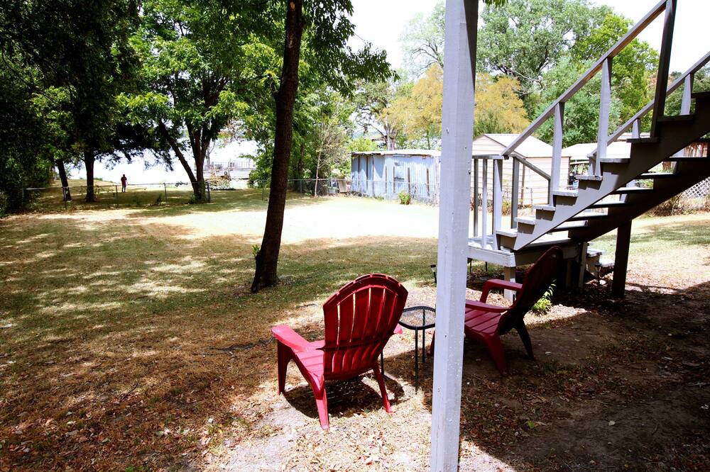 Photo of Outdoor in Quinlan