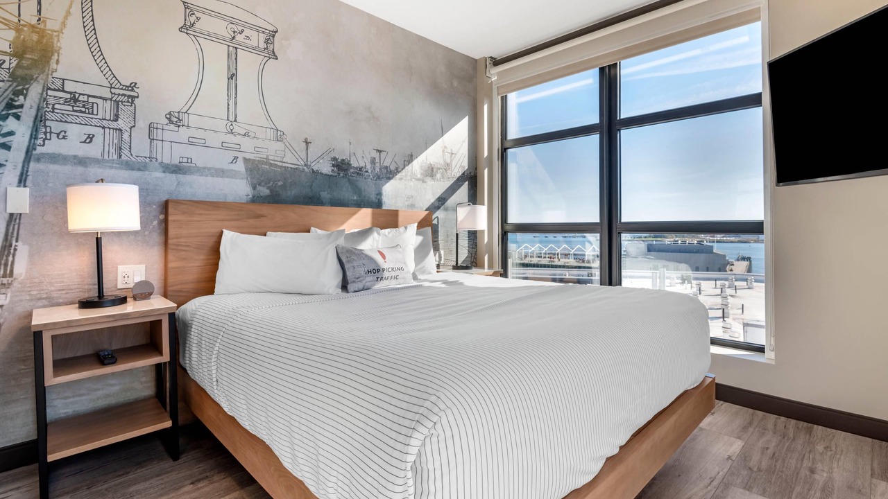 Photo of Bedroom in East Bayside