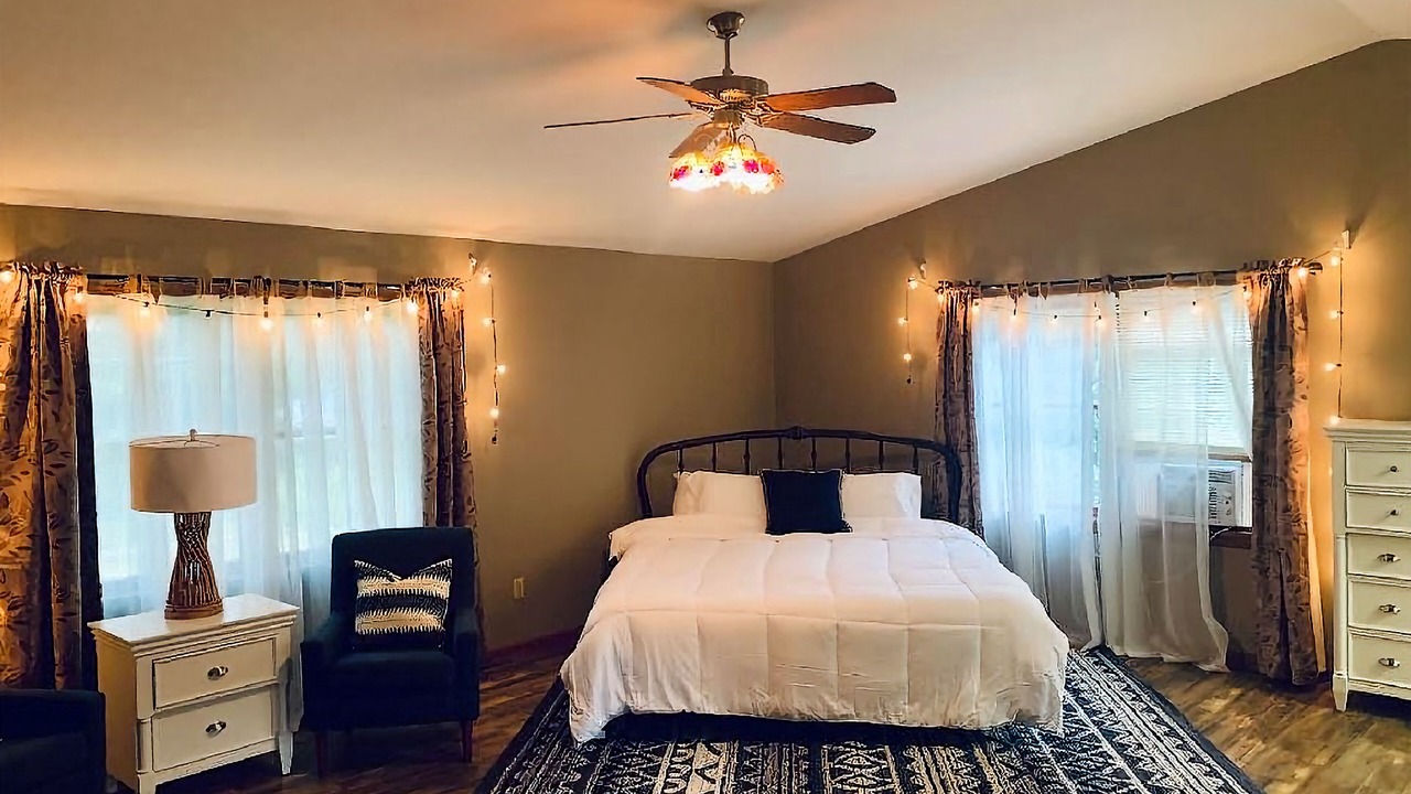 Photo of Bedroom in Lake George