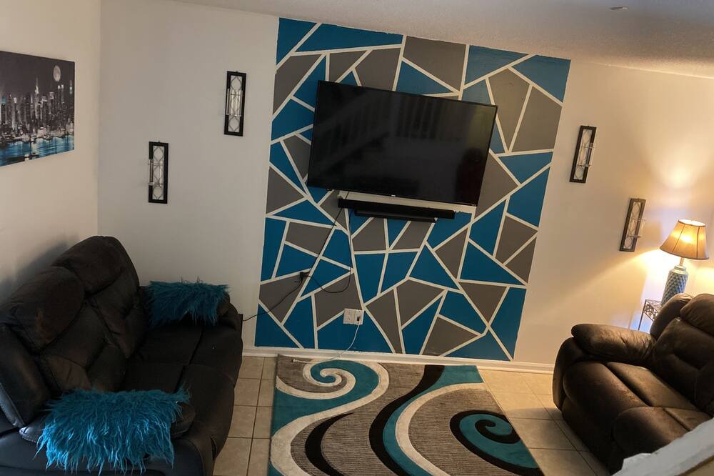 Photo of Livingroom in Virginia Beach