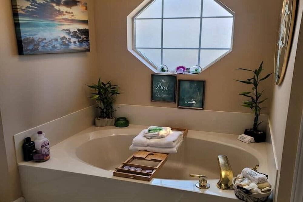 Photo of Bathroom in Shreveport