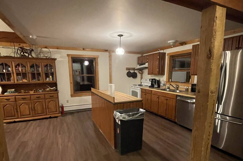 Photo of Livingroom in Newport
