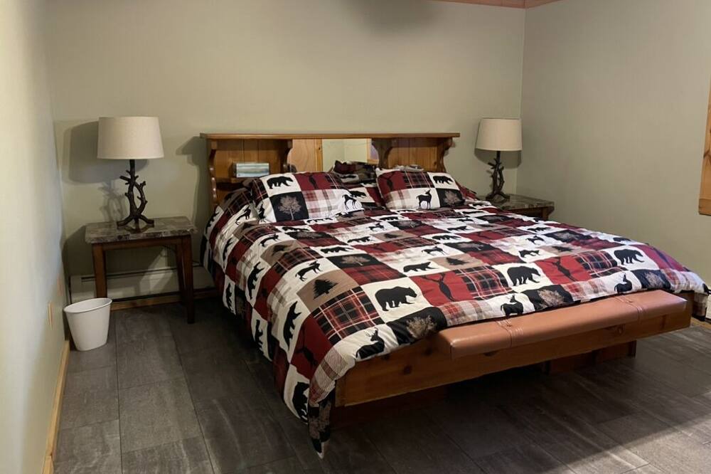 Photo of Bedroom in Newport