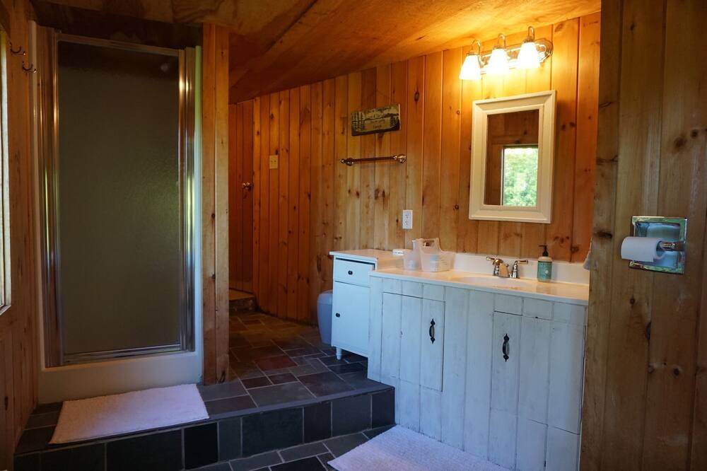 Photo of Bathroom in Bolton Landing